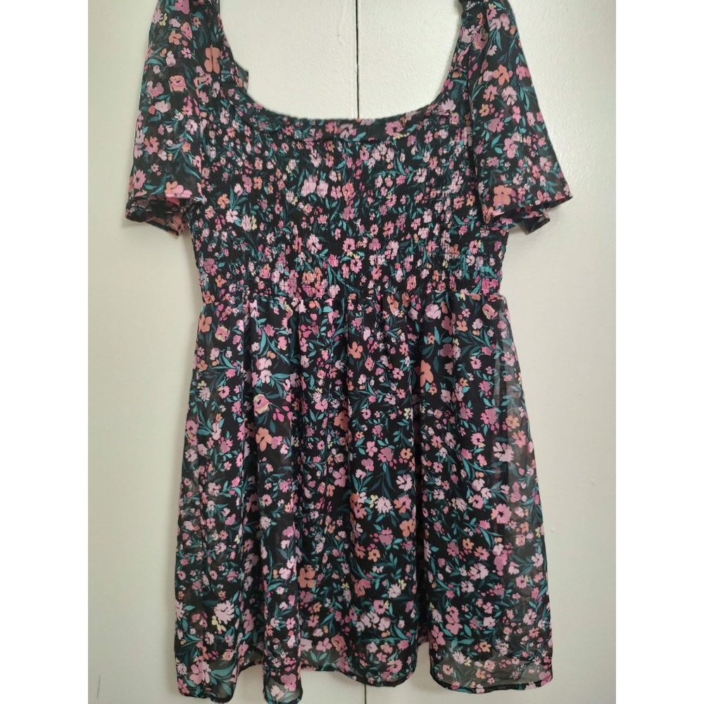 Like New BCBG Floral Dress SZ LG